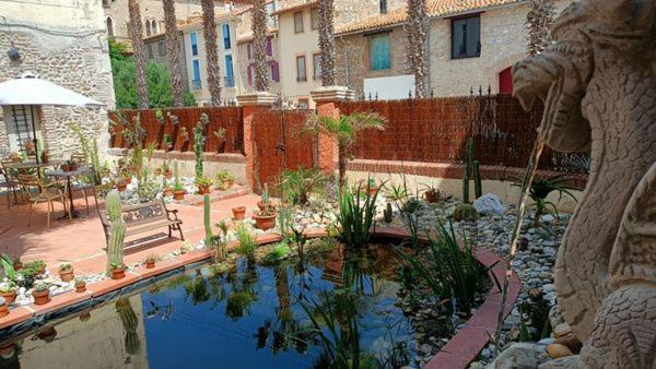 El Castell Embruixat Hotel Saint-Hippolyte  Luaran gambar