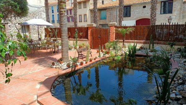 El Castell Embruixat Hotel Saint-Hippolyte  Luaran gambar