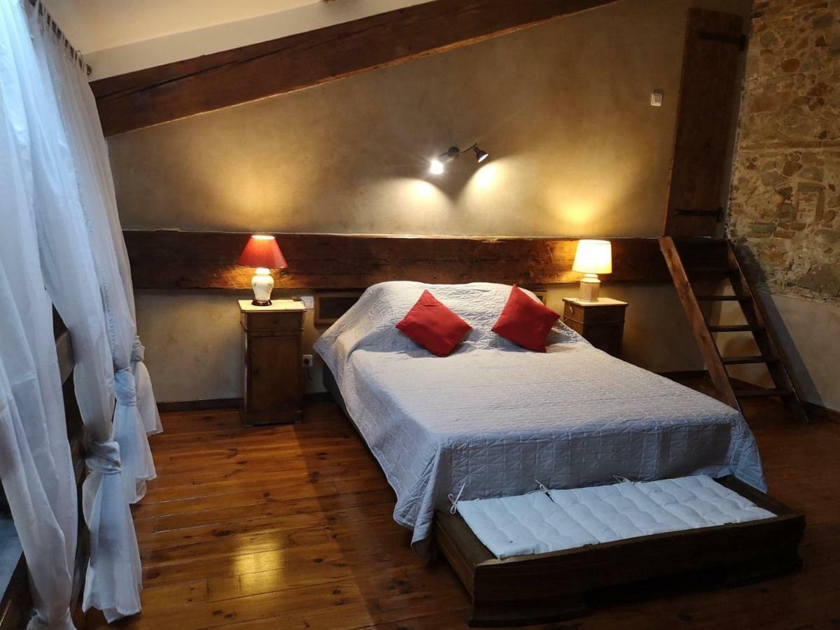 El Castell Embruixat Hotel Saint-Hippolyte  Luaran gambar